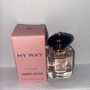 🌷NWT Giorgio Armani my way mini